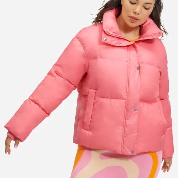 UGG Vickie Puffer Jacket - Picture 1 of 8